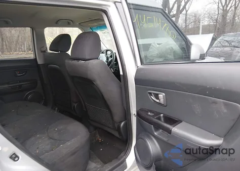 2011 Kia Soul + из США, поврежденный, VIN KNDJT2A26B7300577